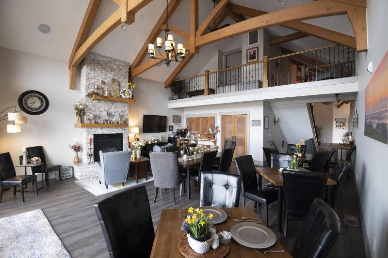 Bella Collina Bed & Breakfast image