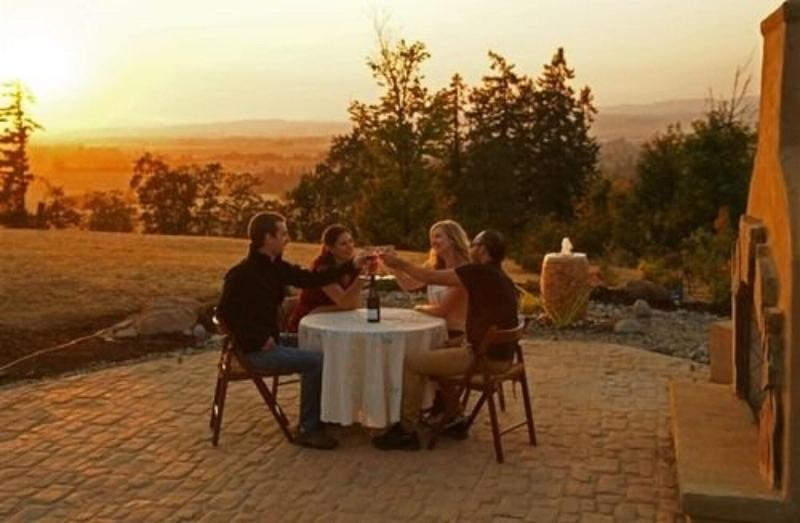Bella Collina Bed & Breakfast image