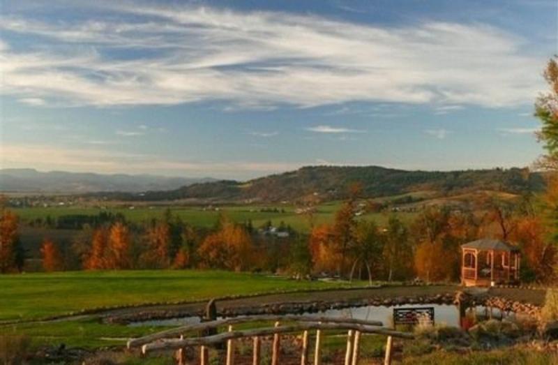 Bella Collina Bed & Breakfast image
