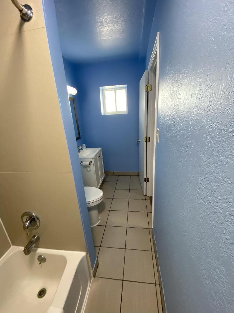 Red Carpet Inn And Suites image