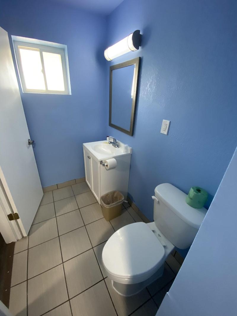 Red Carpet Inn And Suites image