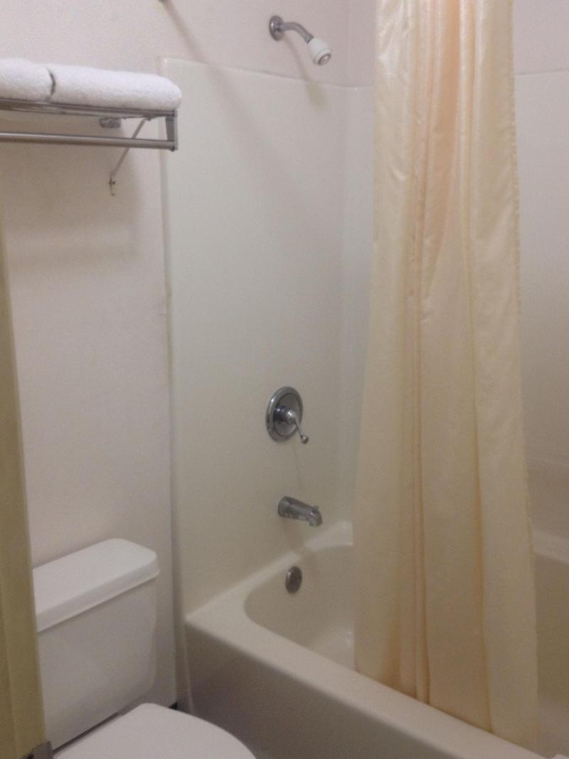 Garden Inn & Suites image 1