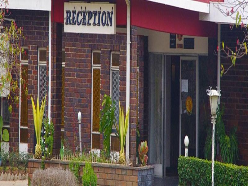 Regency Hotel Fairmile image 1