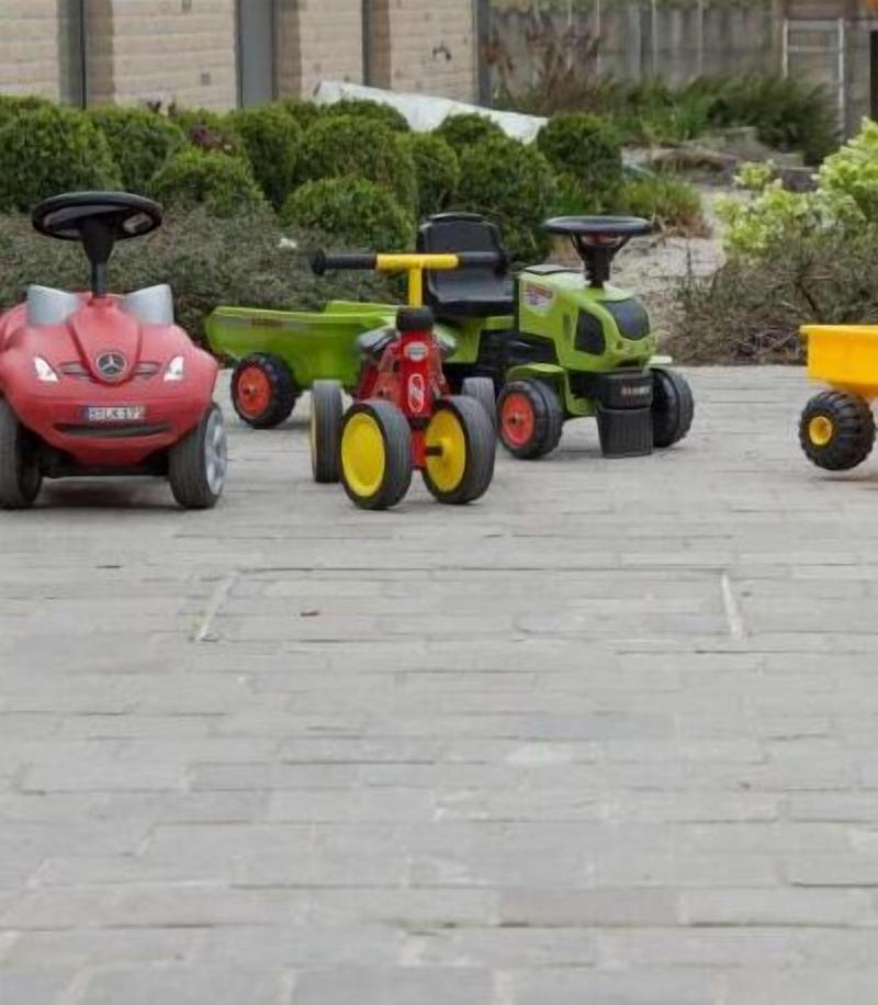 Scooterverhuur 't Oud Gemeentehuis Poelkapelle image