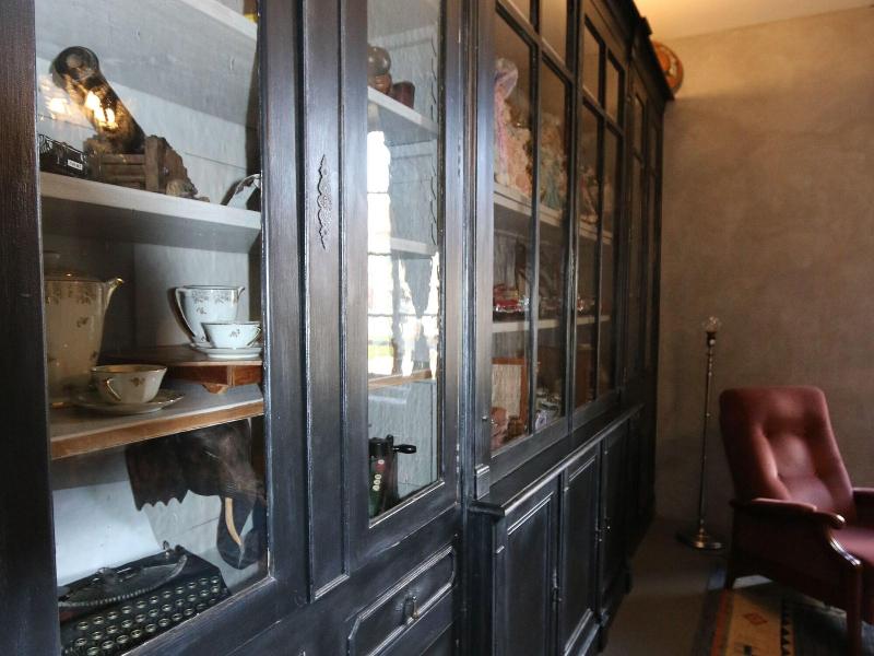 Le Petit Chateau Des Cedres image
