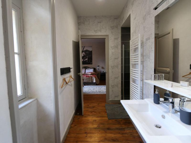 Le Petit Chateau Des Cedres image