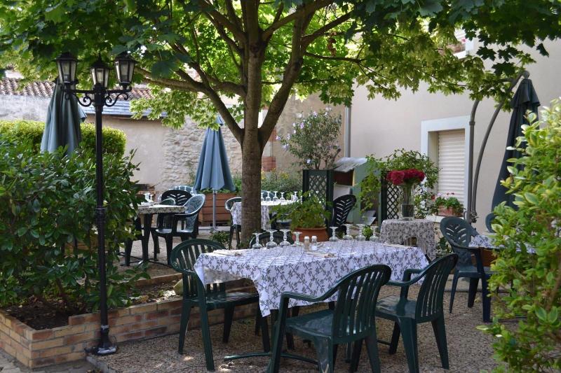 Le Relais du Château image
