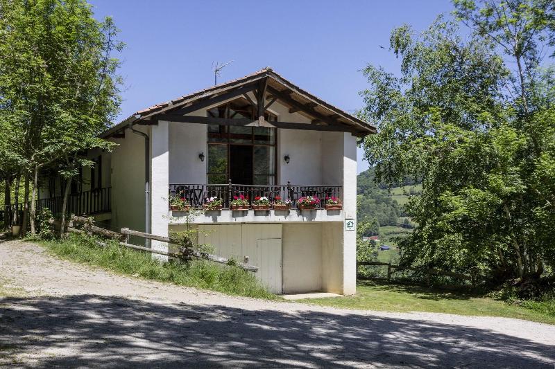 Casa Rural Toki Ona — exterior view