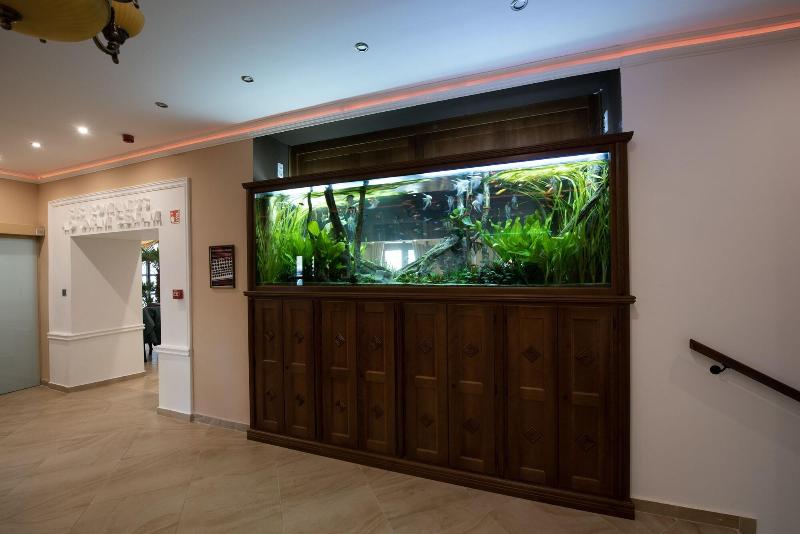 Forum Hotel image