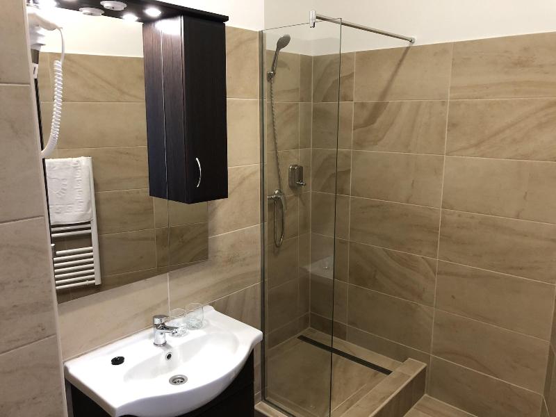 Forum Hotel image