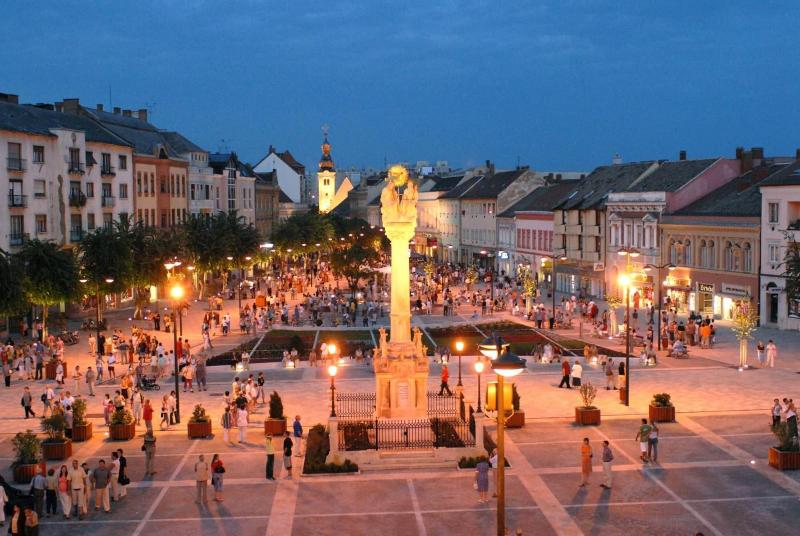 Forum Hotel image