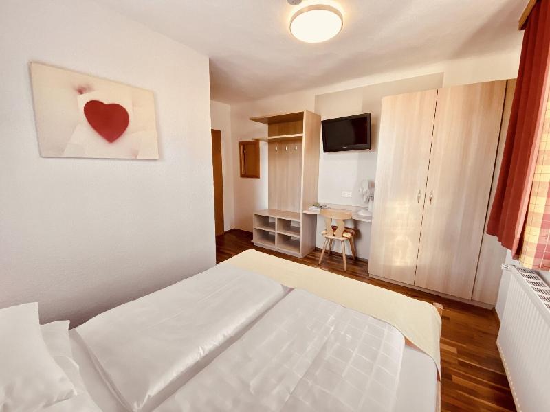 Gasthof Pension Moosmann image