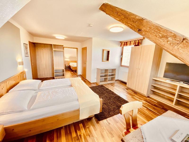 Gasthof Pension Moosmann image