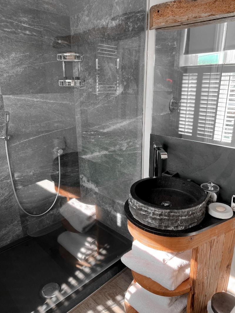 The White Hart Hotel image
