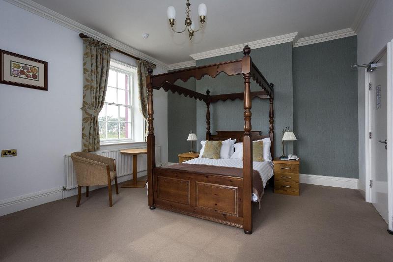 The Golf Hotel image