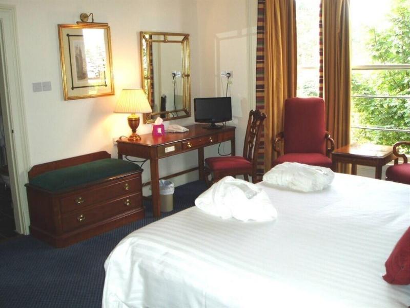 The Golf Hotel image