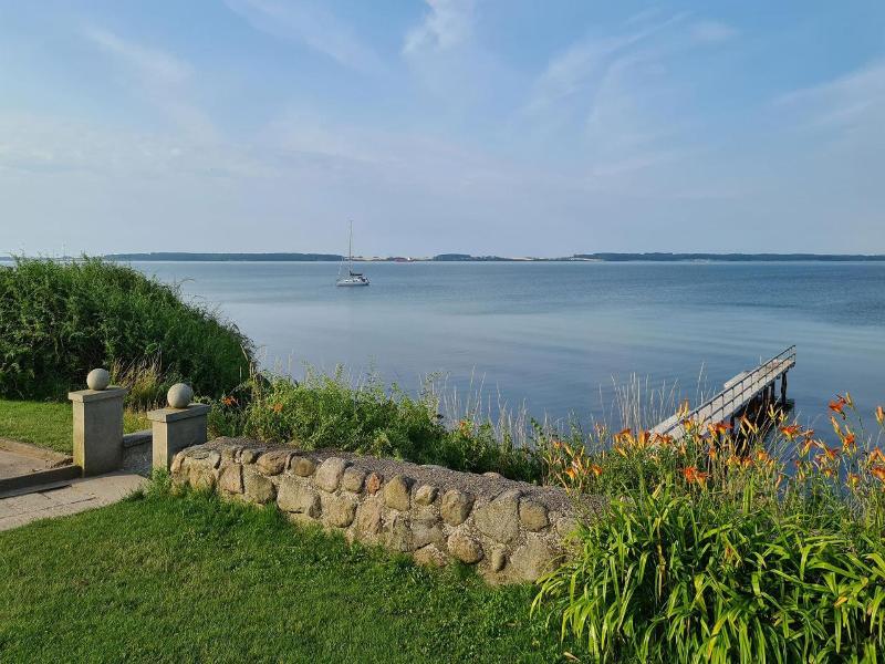 Strandhotel Røsnæs image