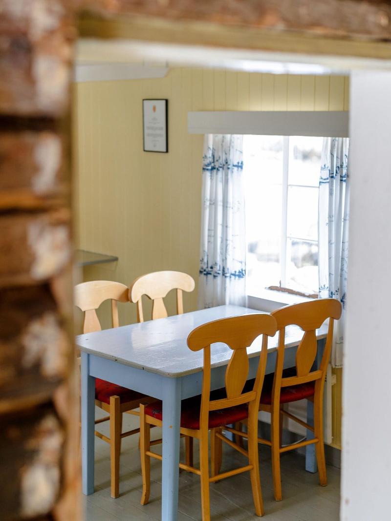 Lofoten Cottages image