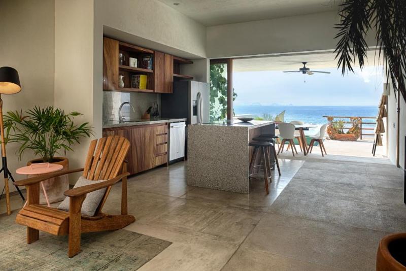 Marea Beachfront Villas image