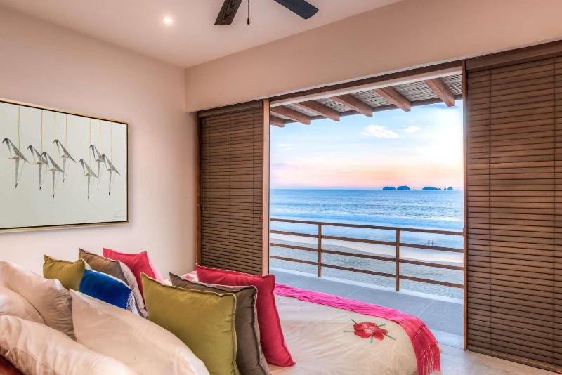 Marea Beachfront Villas image