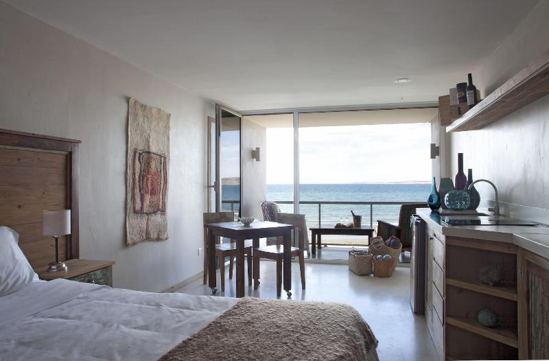 APARTMENT DELUXE
