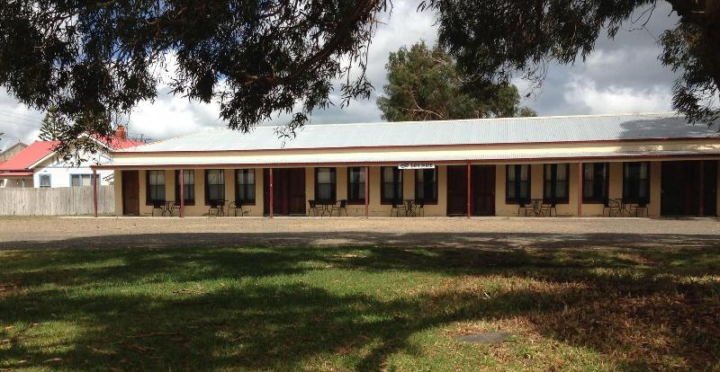 Port Albert Motel
