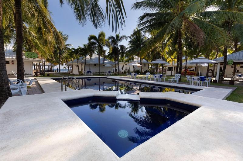 Coralview Beach Resort image