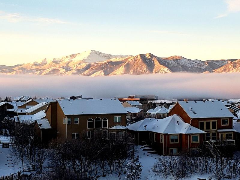 Chateau du Pikes Peak, a Tuscany Retreat image