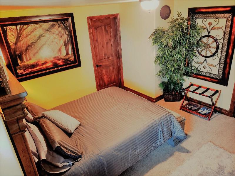 Chateau du Pikes Peak, a Tuscany Retreat image