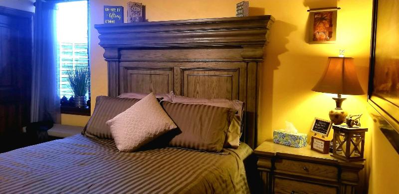 Chateau du Pikes Peak, a Tuscany Retreat image