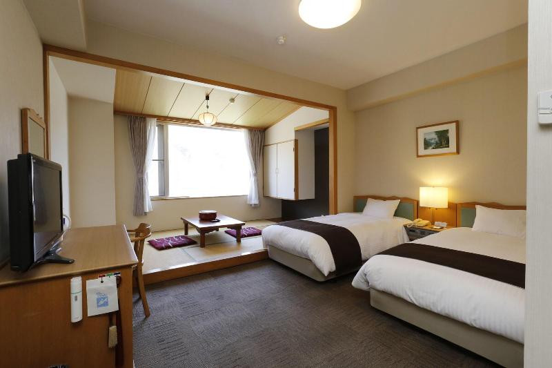 Yuyado Kuttari Onsen Lake Inn image 4