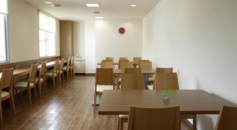 Hotel Select Inn Shikoku Chuo image