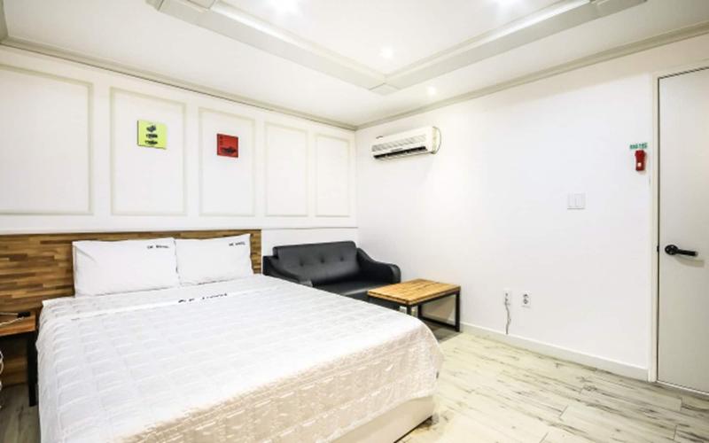 Ok Hotel image