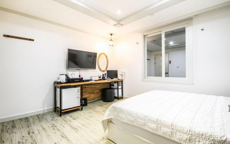 Ok Hotel image