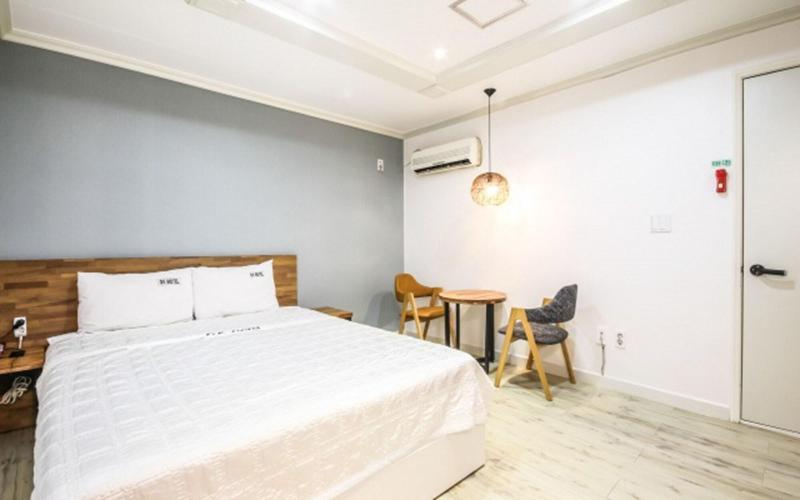 Ok Hotel image