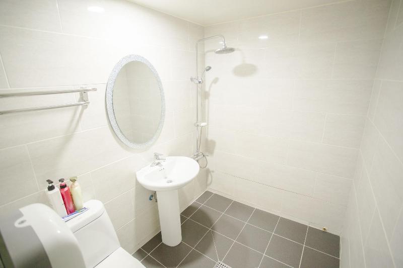 M7 Business Hotel image