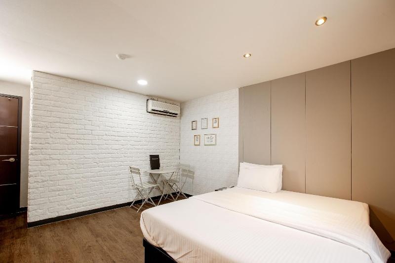 M7 Business Hotel image