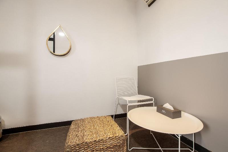 M7 Business Hotel image