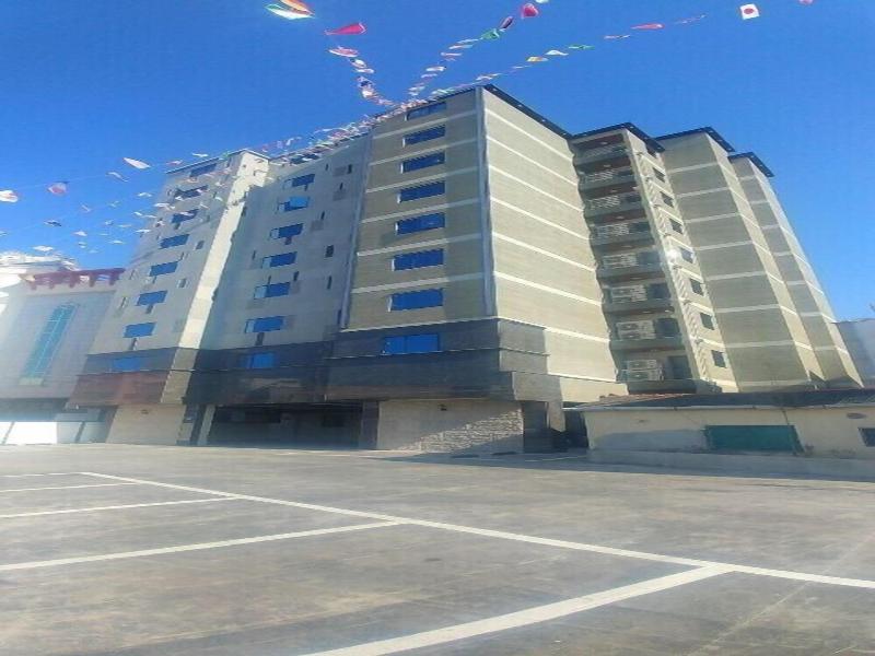 Central Hotel — exterior view