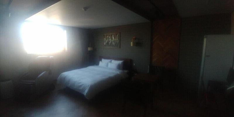 Central Hotel image