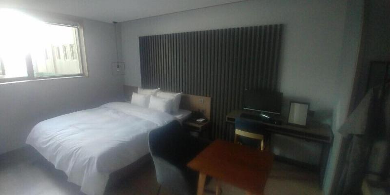 Central Hotel image