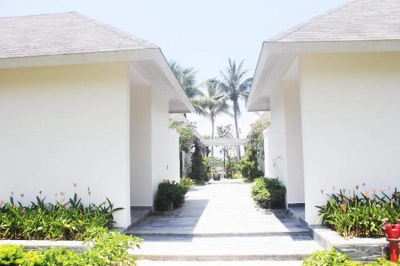 Cocoland River Beach Resort & Spa image