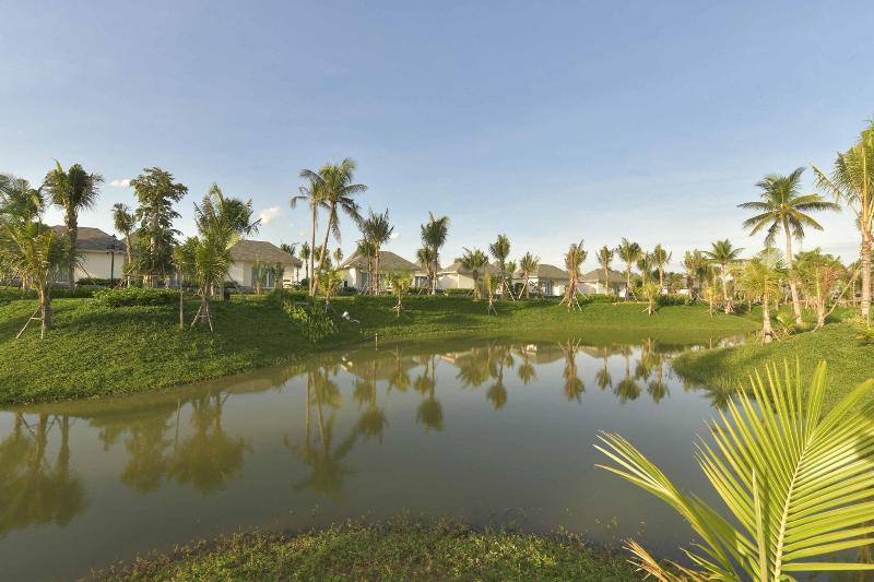 Cocoland River Beach Resort & Spa image