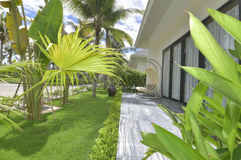 Cocoland River Beach Resort & Spa image