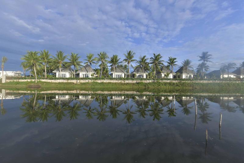 Cocoland River Beach Resort & Spa image