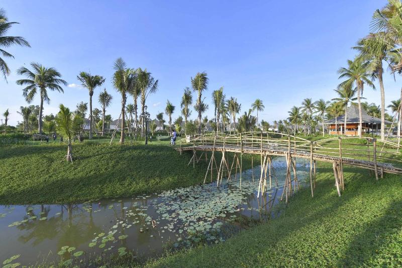 Cocoland River Beach Resort & Spa image