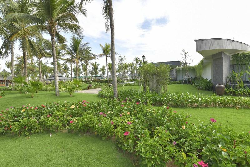 Cocoland River Beach Resort & Spa image