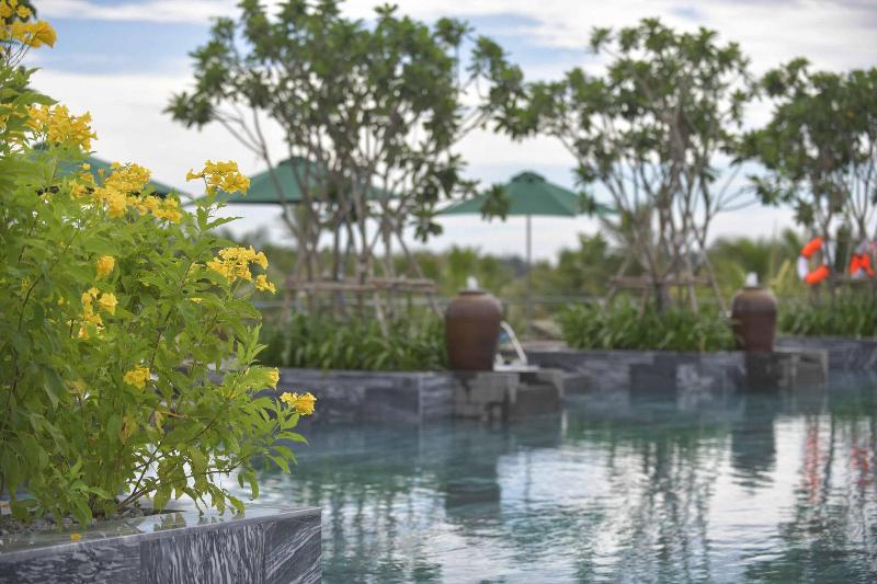Cocoland River Beach Resort & Spa image