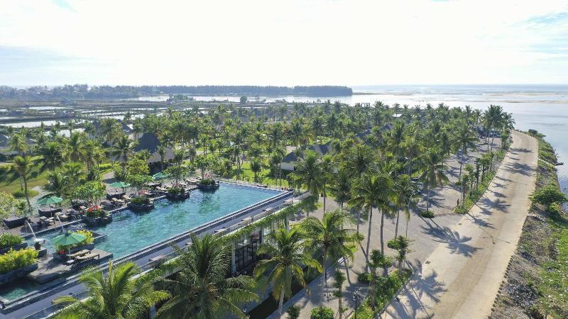 Cocoland River Beach Resort & Spa image
