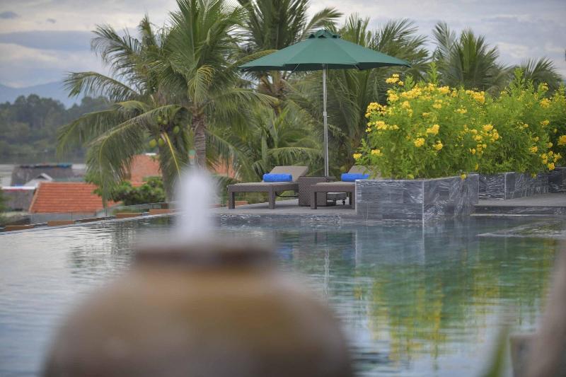 Cocoland River Beach Resort & Spa image
